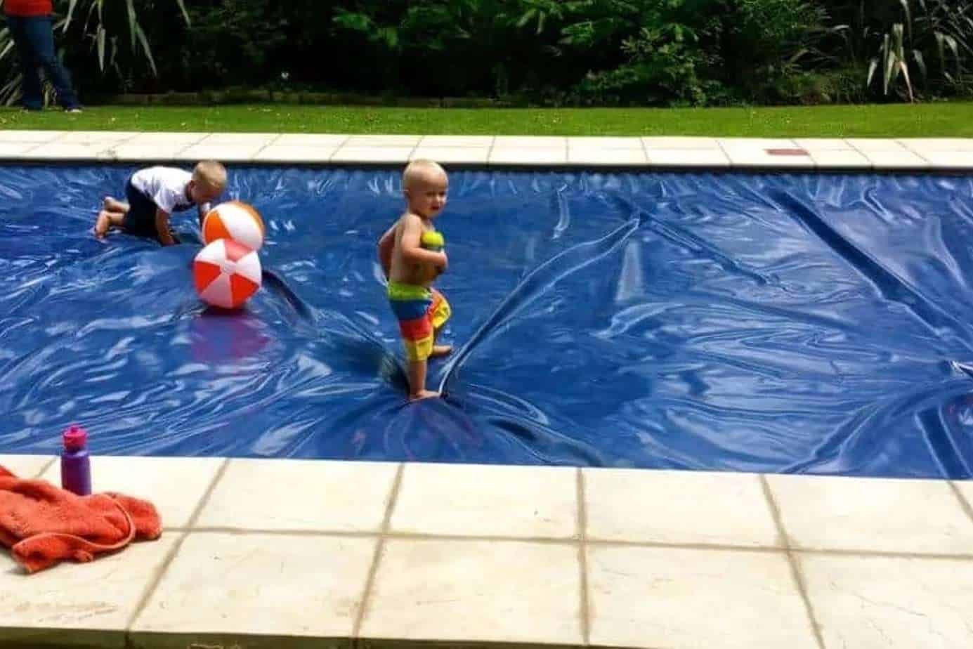 Vinyl pool covers